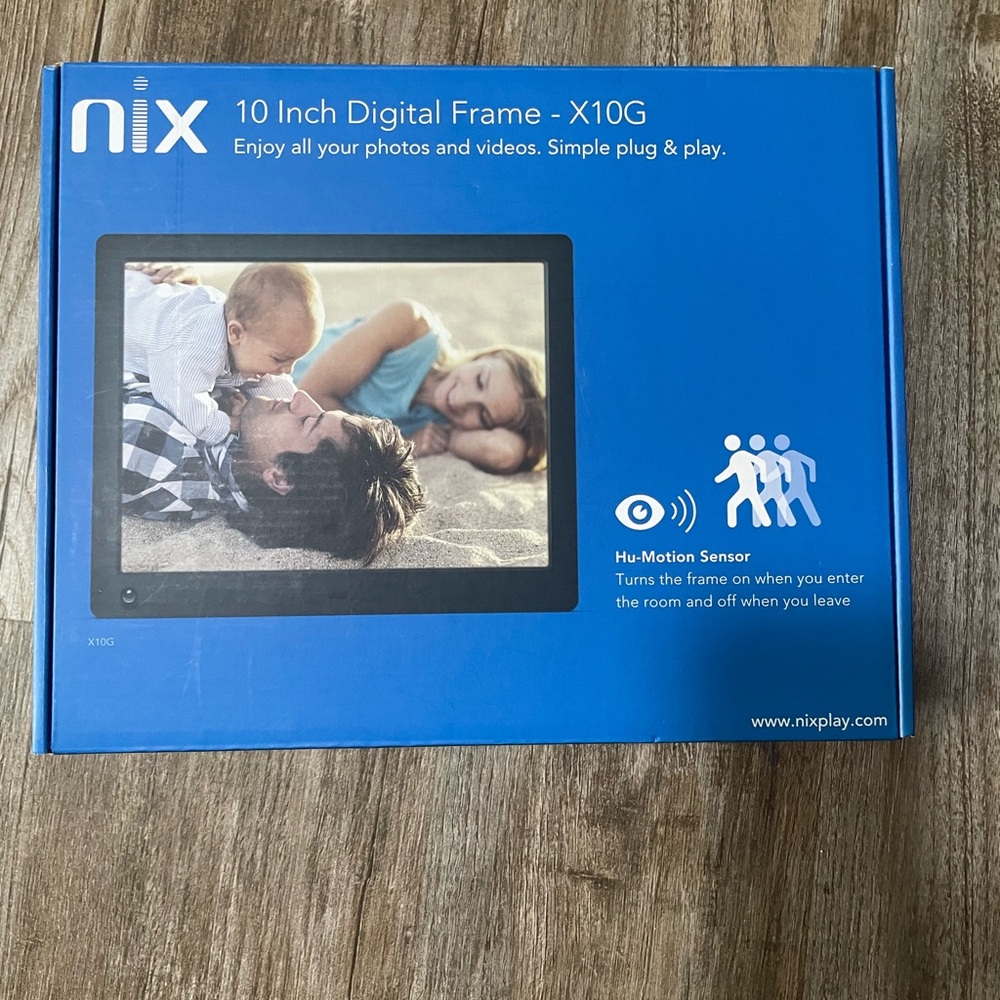 Nix 10” Digital Frame- Motion Sensor